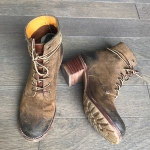 Frye Sabrina lace up boots
